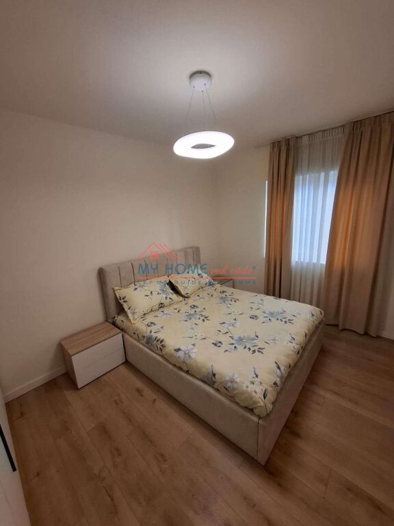 Apartment 2+1 for rent Barricade Street in Tirana