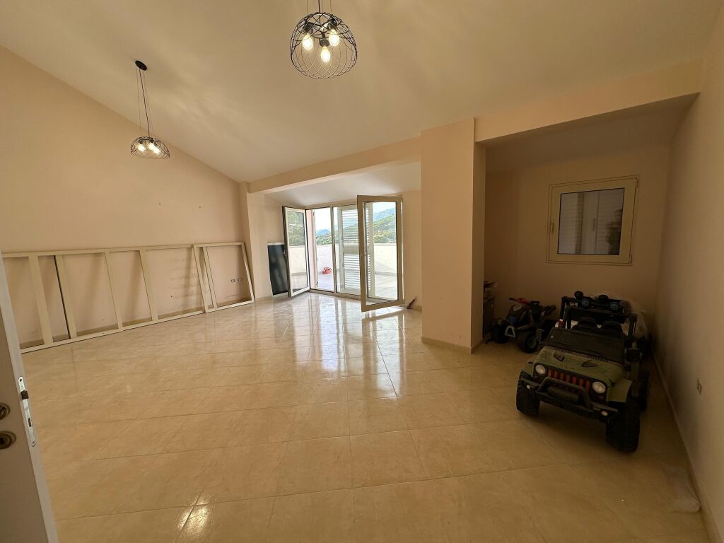 Appartamento con Veranda