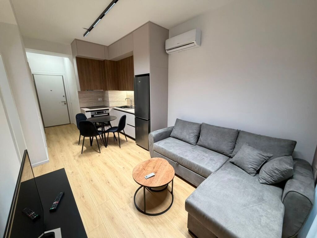 🏡Apartment 1+1 for rent  📍 Address: Ali Demi, Kadiu Complex 💰 Price: 40,000 lek/month (non-negotiable)