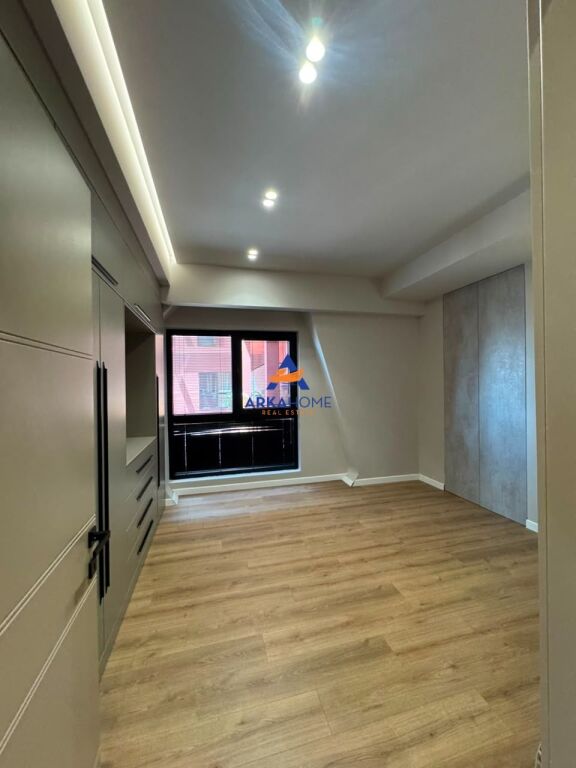 APPARTAMENTO DI LUSSO IN VENDITA 2+1+2 BALCONE "GARDEN BUILDING, VIA KAVAJËS" 504.900 EURO