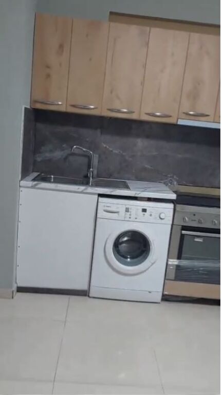 🏡 Jepet me Qera Garzoniere ne Selite afer Universitetit Barleti