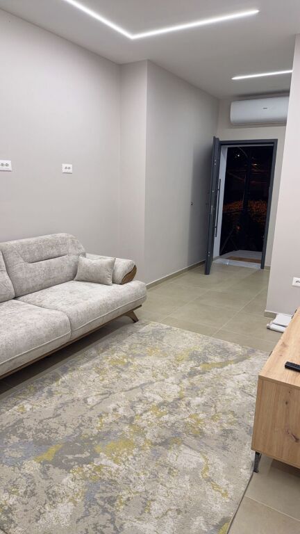 Appartamento 1+1 in affitto vicino a Vasil Shantos