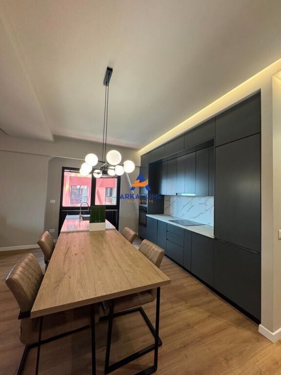 APPARTAMENTO DI LUSSO IN VENDITA 2+1+2 BALCONE "GARDEN BUILDING, VIA KAVAJËS" 504.900 EURO