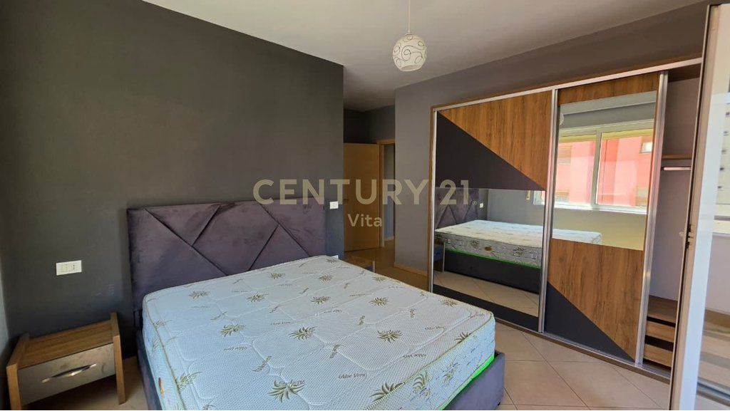 APPARTAMENTO 2+1+2 IN VENDITA VICINO AL EX QUARTIERE DELLA POLIZIA, DURRES!!!