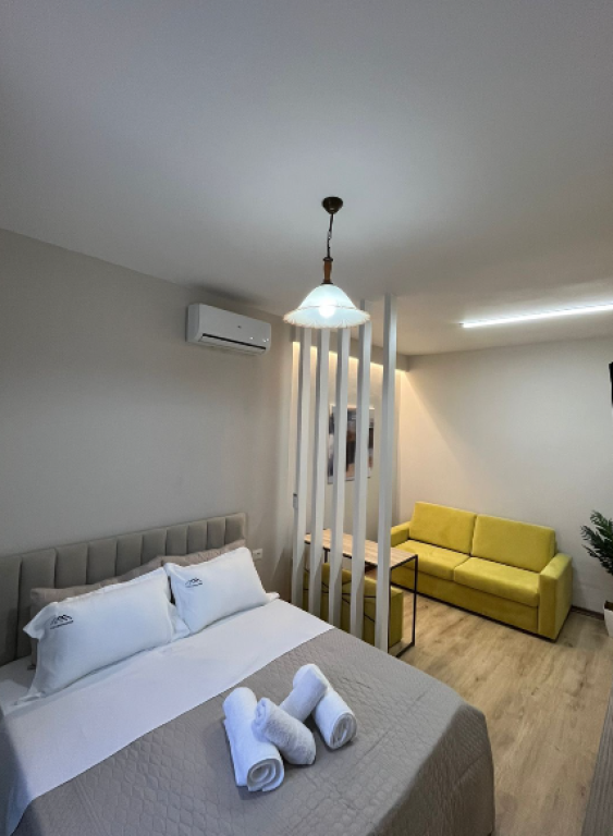 MONOLOCALE MODERNO IN VENDITA – CUORE DEL BLOK, TIRANA