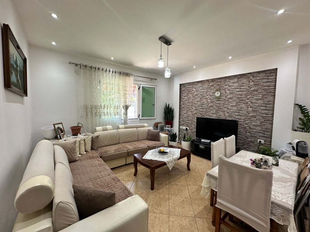 Exclusive private house for sale in Vlore on Burgut street