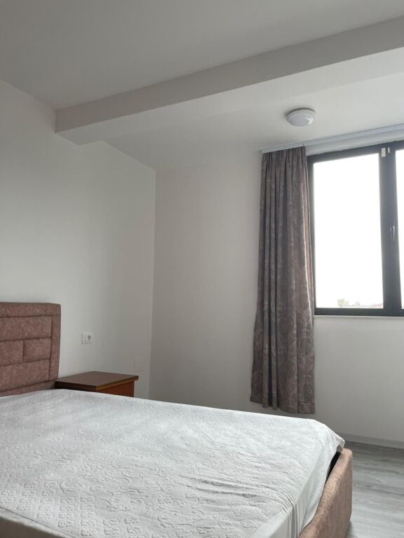 Apartament 2+1 me qira në Spitallë – 130 m²