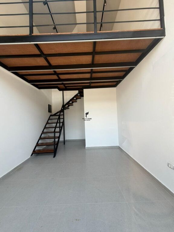 DYQAN ME QERA 32 M2 KOMUNA E PARISIT 45.000 LEKE FH-77405 – pohled 2