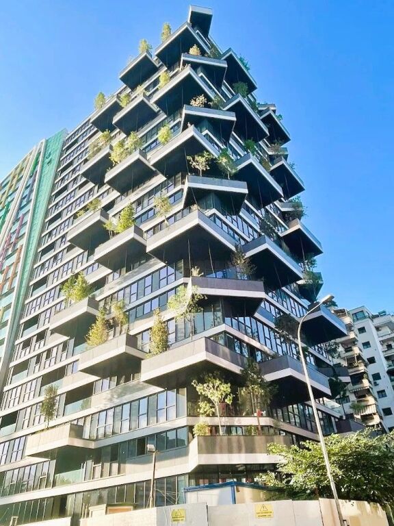 🏢Premium Office Space for Rent📍 Vertical Forest, Tirana.