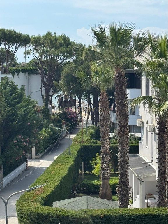 Appartamento 2+1 in Vendita a Qerret, Durazzo con vista mare !