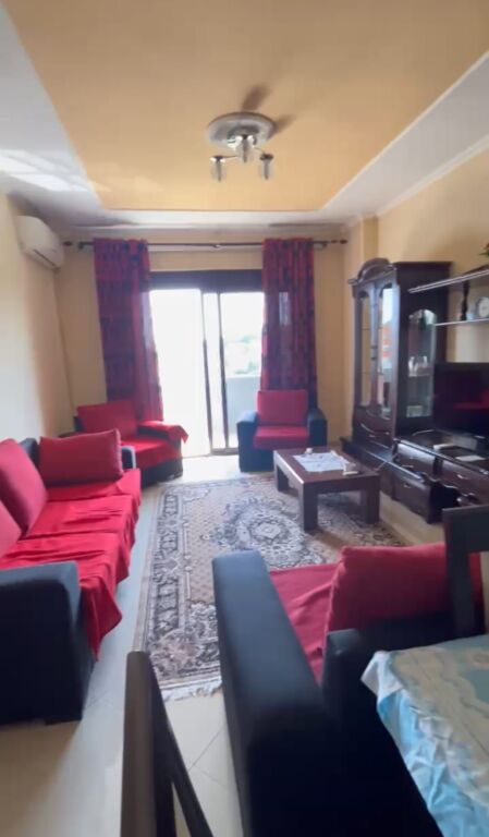 Tirane, apartment 2+1+2 for rent, 8th floor, 450 € astir