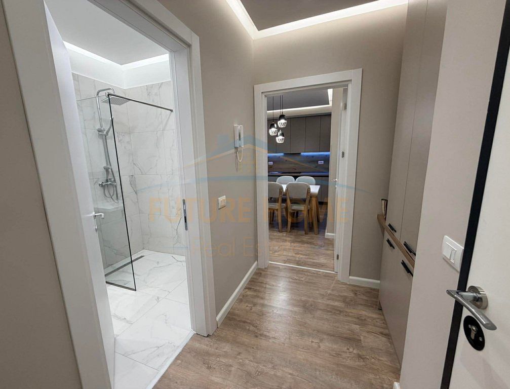 Jap për shitje një apartament te rruga dritan hoxha