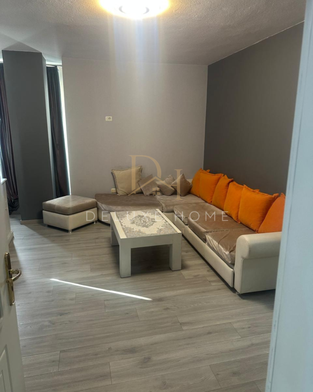 Appartamento in Affitto – Via Elbasan
