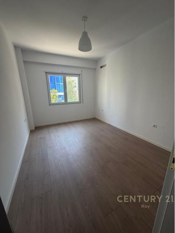 ESCLUSIVO ! APPARTAMENTO 1+1 IN VENDITA A SHKEMBI I KAVAJES !