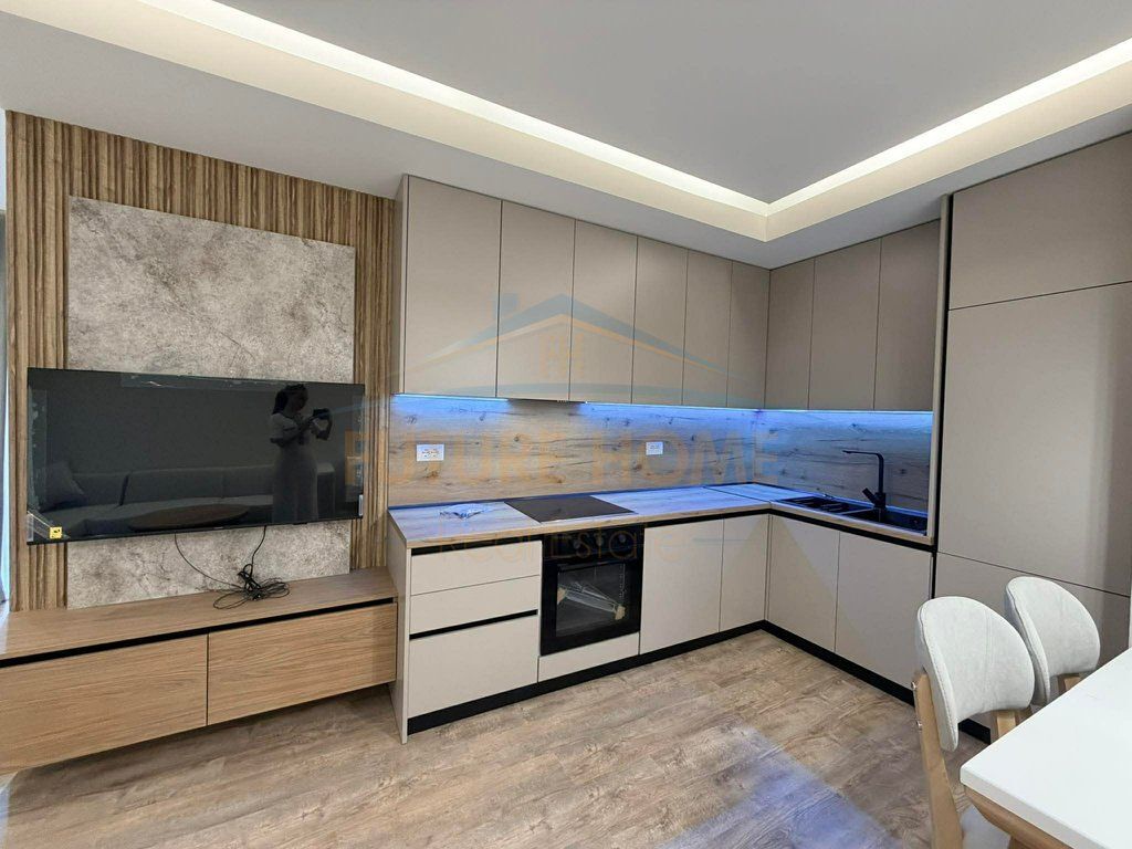 Jap për shitje një apartament te rruga dritan hoxha