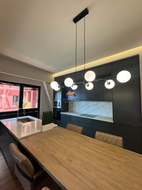APPARTAMENTO DI LUSSO IN VENDITA 2+1+2 BALCONE "GARDEN BUILDING, VIA KAVAJËS" 504.900 EURO