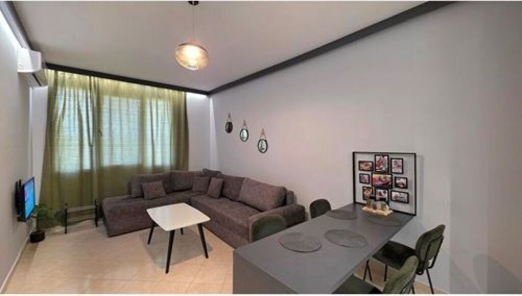 Apartment 1+1 for sale in Vlore