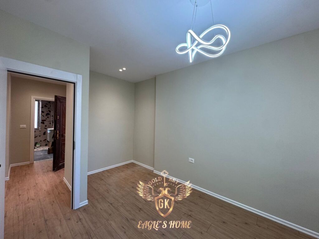 VENDESI 1+1 con Balcone  📍Kopshti Sotir Noka,Pranvera • 76.000€ ✅  