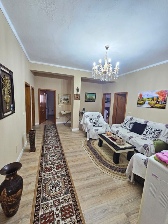 🏡 SHITET GODINË MULTIFUNKSIONALE – IDEALE PËR HOTELERI, AZIL OSE BIZNES AKOMODIMI