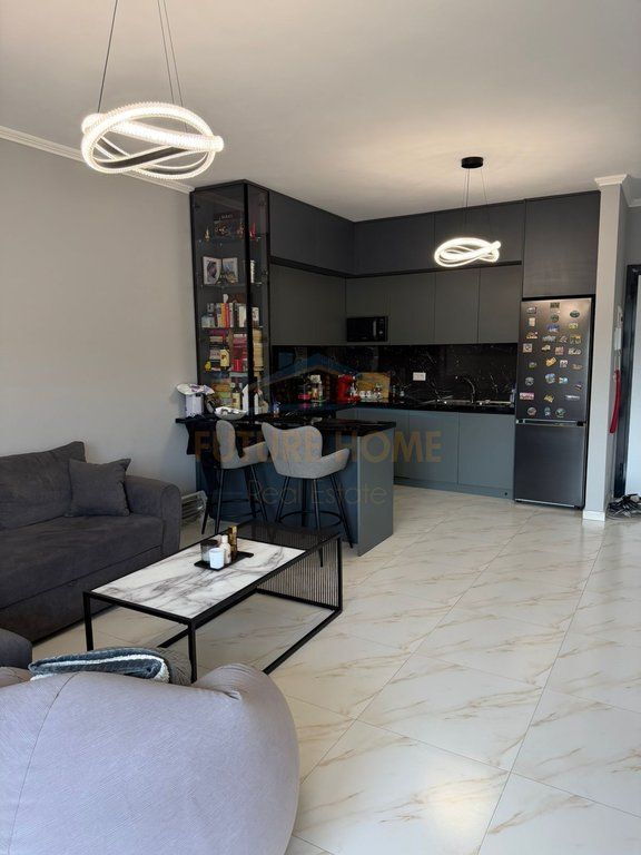 Affitto, Appartamento 1+1, Tirana Golden Park 3, Tirane