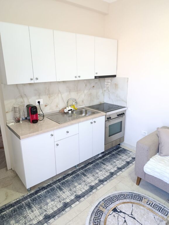 Qera | Apartament 1 + 1 | Spitali Amerikan 2 | 500 €/muaj