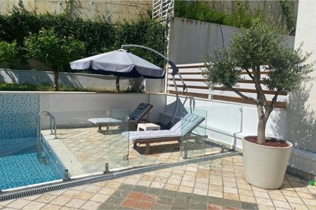 ---Super Villa for Rent at Residence Kodra e Diellit 2-----