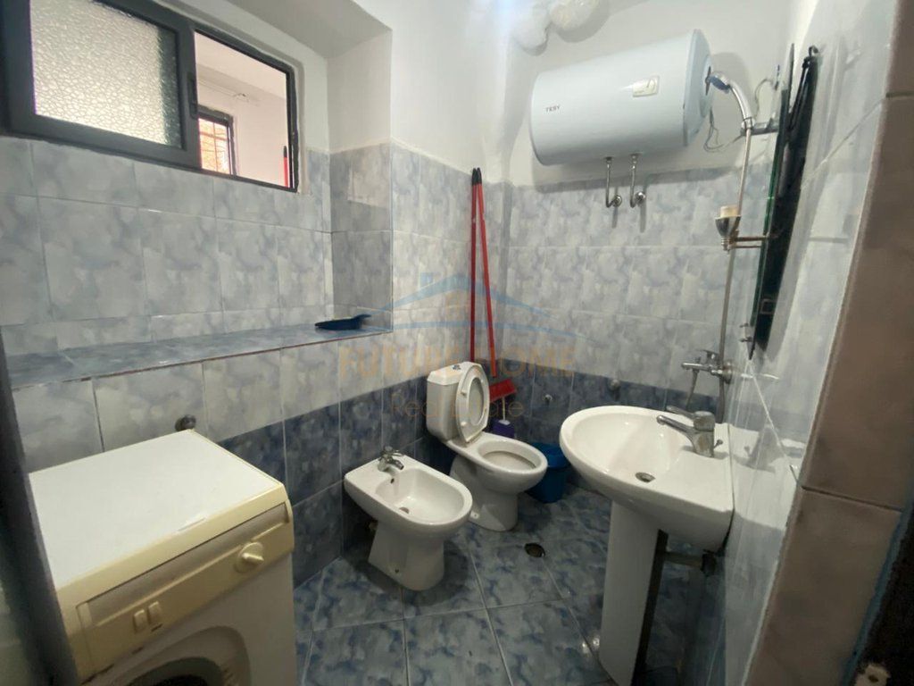 Appartamento 1+1 in vendita, Via Elbasan, Tirana. Empire66650