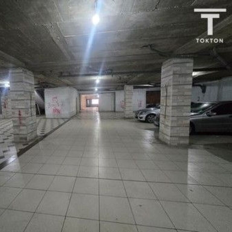IN AFFITTO, UNITÀ DI SERVIZIO / DEPOSITO, CURVA DI KAMZË, TIRANA