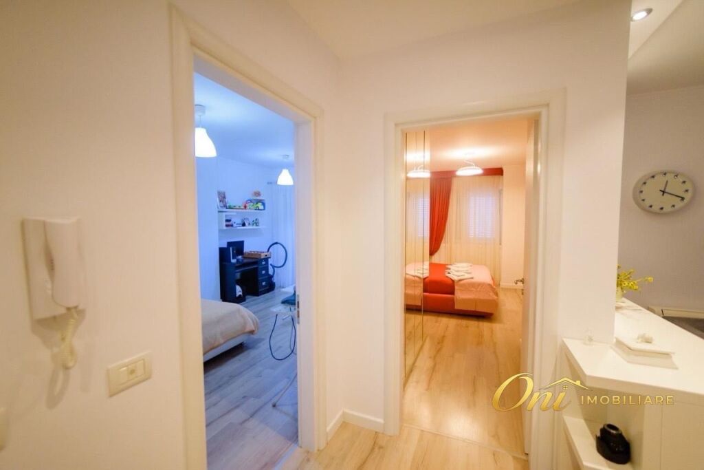 JEPET APARTAMENT ME QERA 2+1 RRUGA VLLAZEN HUTA