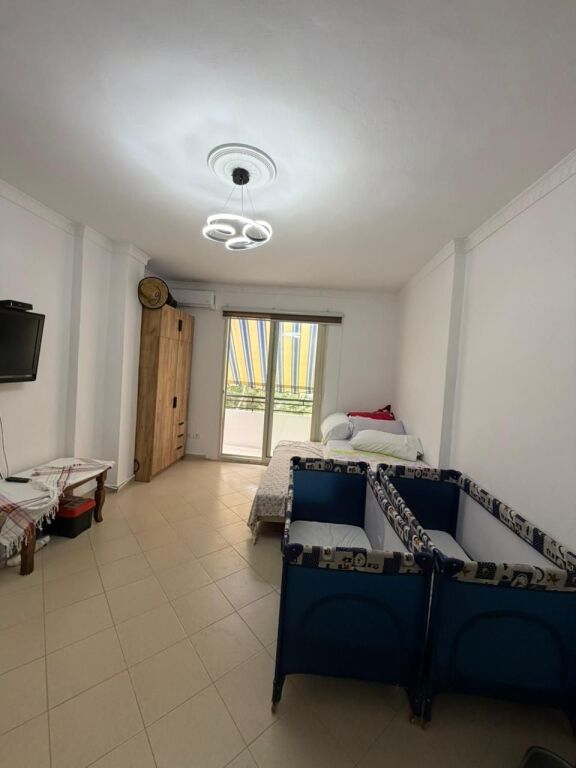 Vendesi in vendita Apartment shkembi Kavajës
