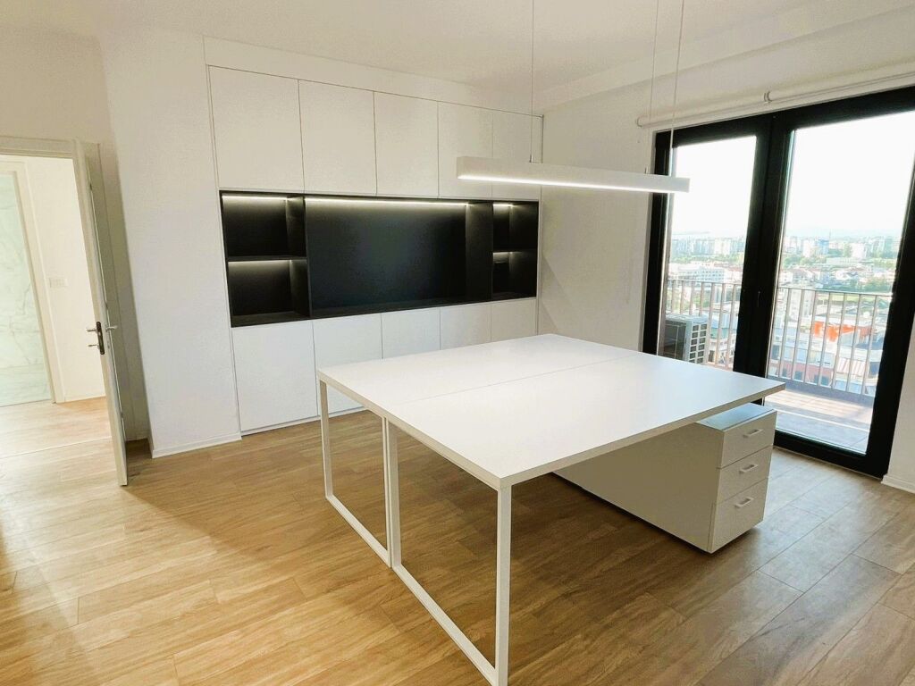🏢Ufficio in affitto presso Garden Building📍Via Kavaja, Tirana.
