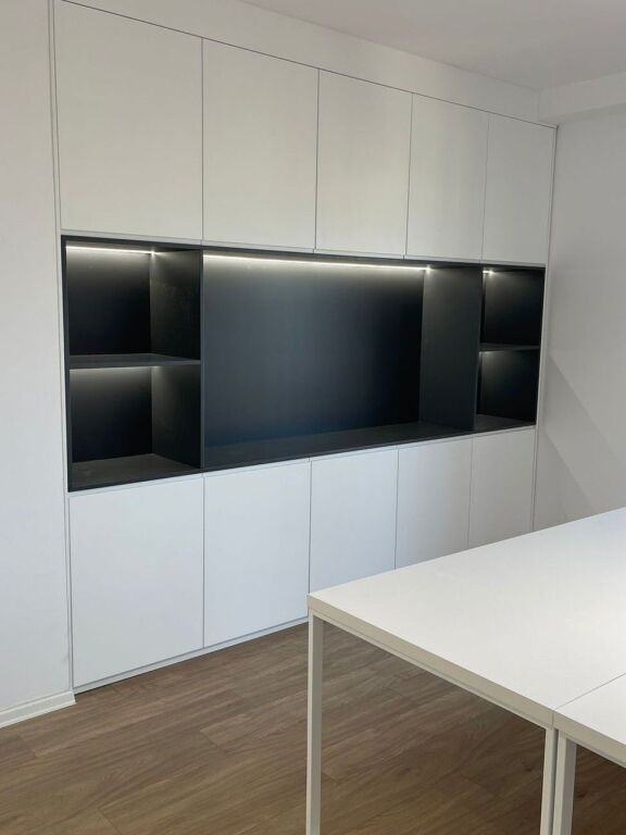 🏢 Office for rent in Garden Building – Kavaja Street, Tirana 📍