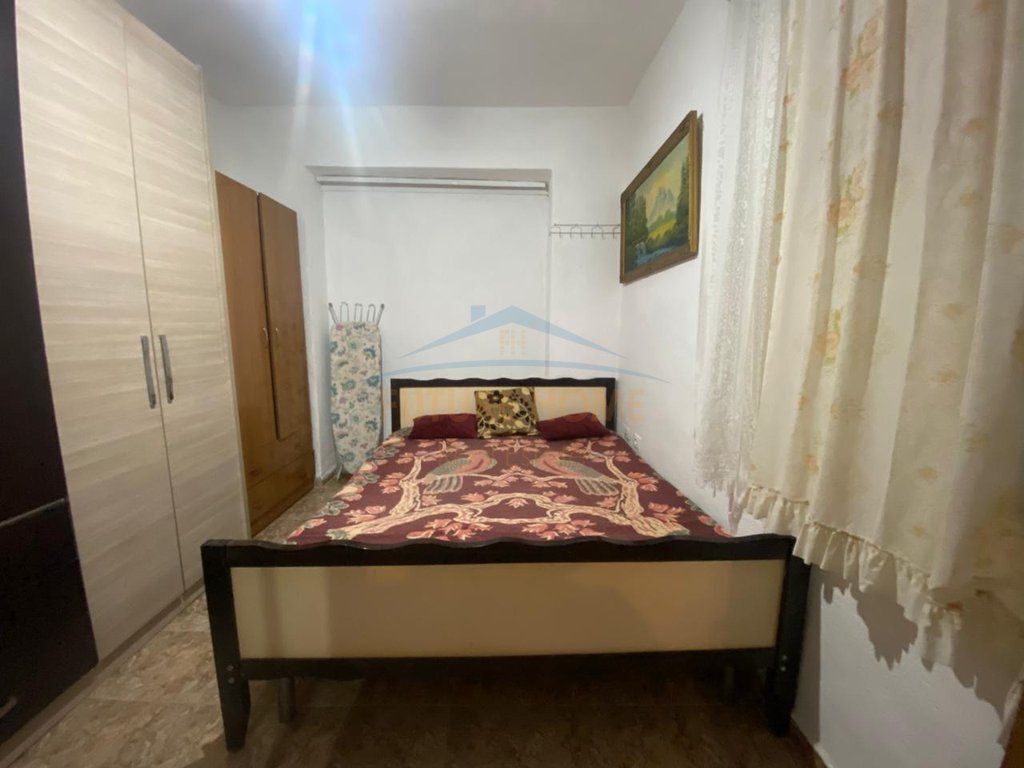 Appartamento 1+1 in vendita, Via Elbasan, Tirana. Empire66650