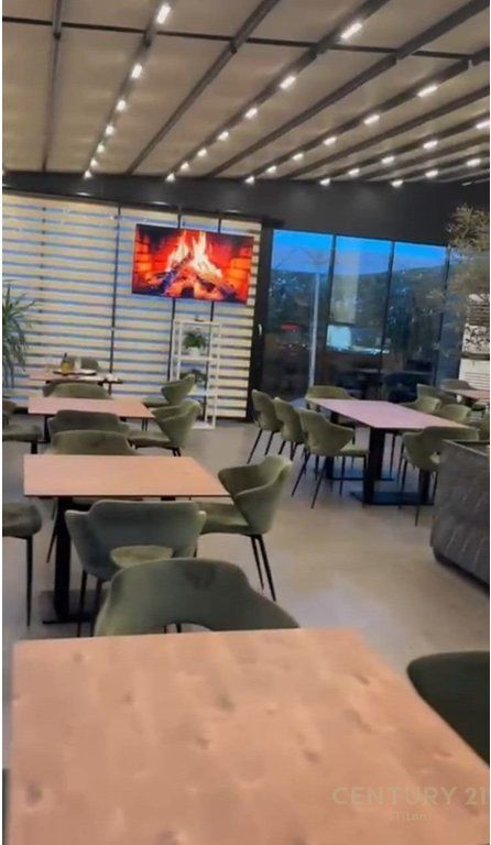 AFFITTASI BAR RISTORANTE IN VIA MINE PEZA, VICINO ALLA PROCURA