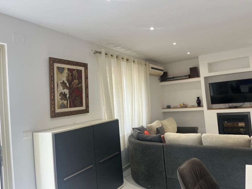 Villa in Affitto 2+1 a Siri Kodra (ID BV22637) Tirana