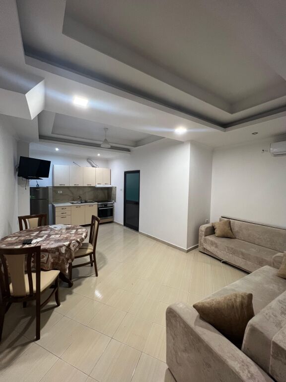 APARTAMENT 1+1. 30000 LEKE,VILAT GJERMANE