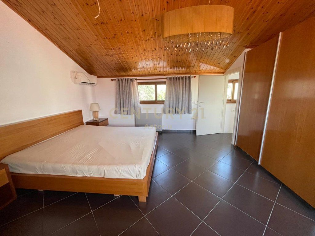 RENT, MODERN VILLA WITH POOL AND YARD, KODRA E DIELLIT RESIDENCE 1.