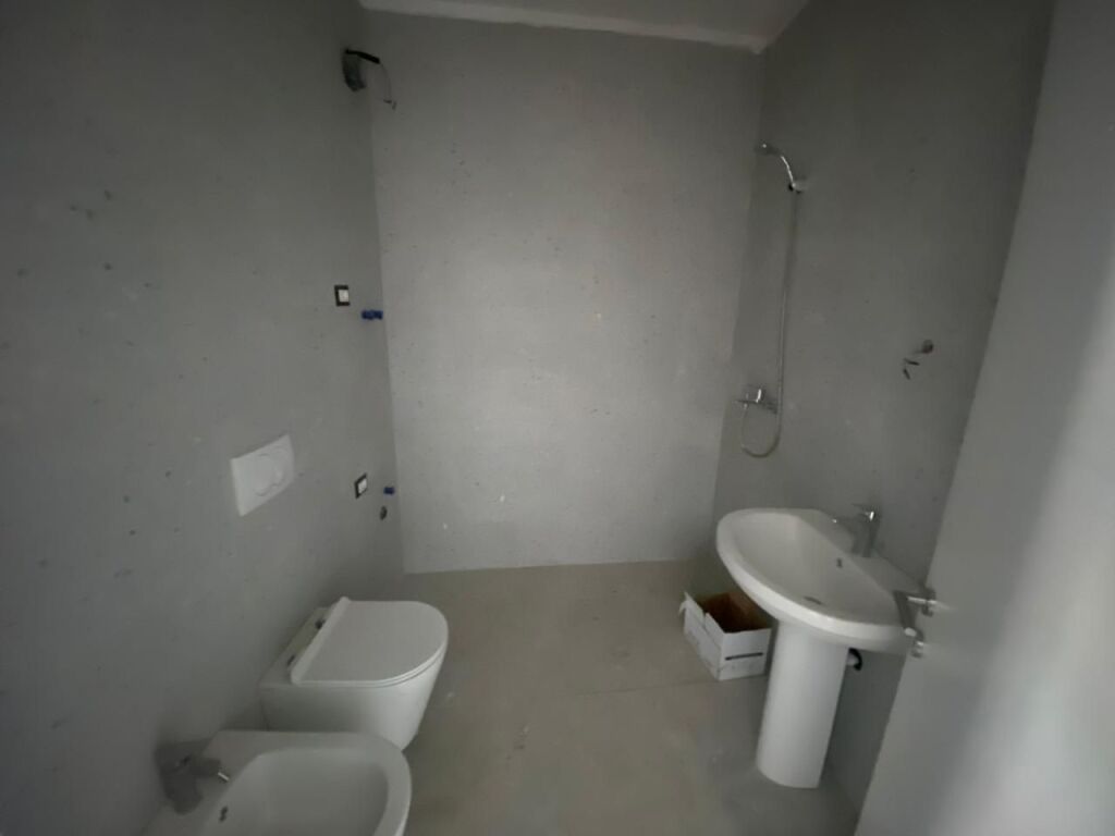 vendo, appartamento 1+1, Via Jordan Misja