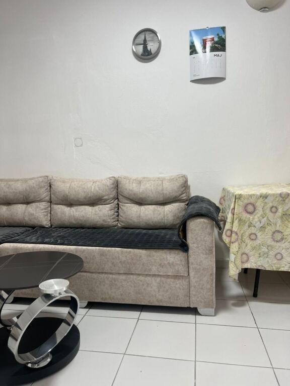 Apartament 2+1 me qira në Spitallë – 80m²