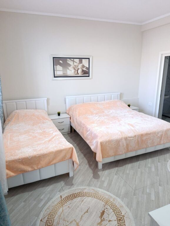 Qera | Apartament 1 + 1 | Spitali Amerikan 2 | 500 €/muaj