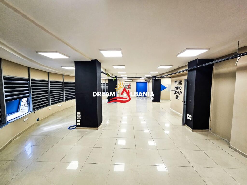 Business premises for rent on Dibra Street, near Selvise. (ID 42611552)