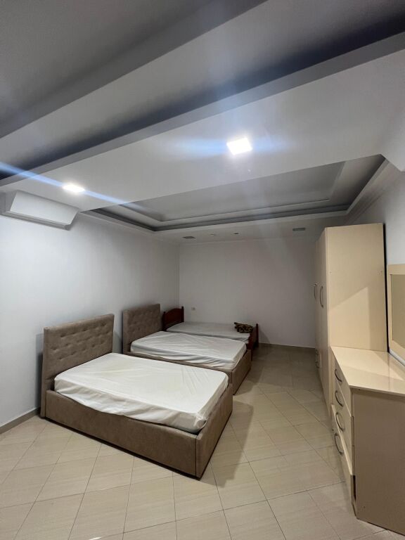 APARTAMENT 1+1. 30000 LEKE,VILAT GJERMANE