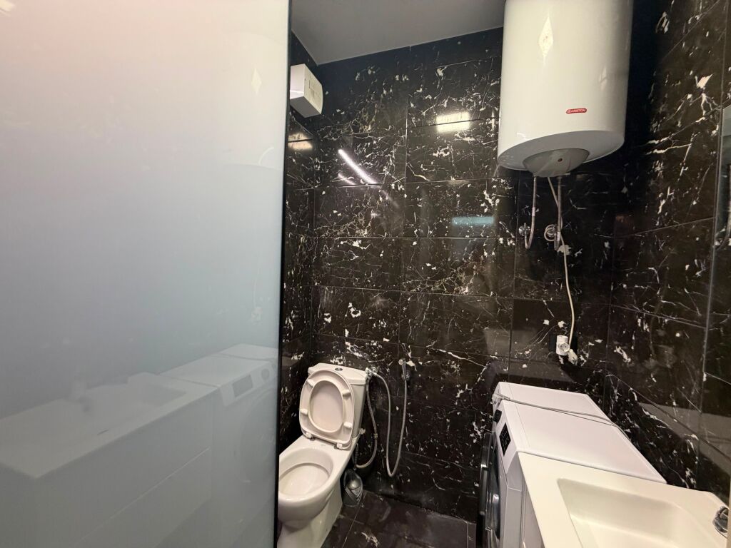 For sale, Apartment 1+1, At Shkëmbin e Kavajës – Behind Hotel Besani.
