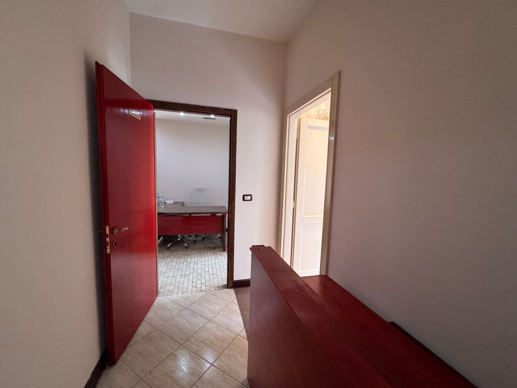 VENDESI APPARTAMENTO 3+1+2 – MINE PEZA, TIRANA