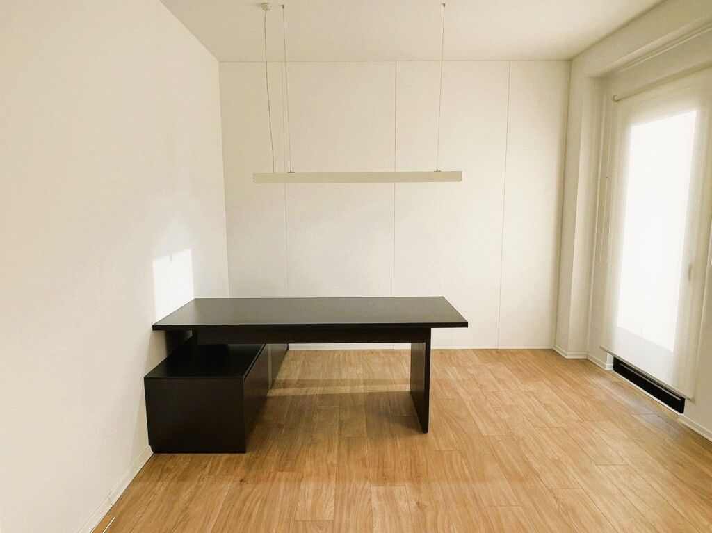 🏢Ufficio in affitto presso Garden Building📍Via Kavaja, Tirana.