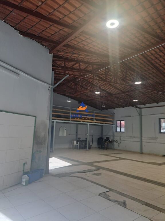 LOCALE IN AFFITTO 200M2 "PAZARI I RI" PREZZO SU RICHIESTA