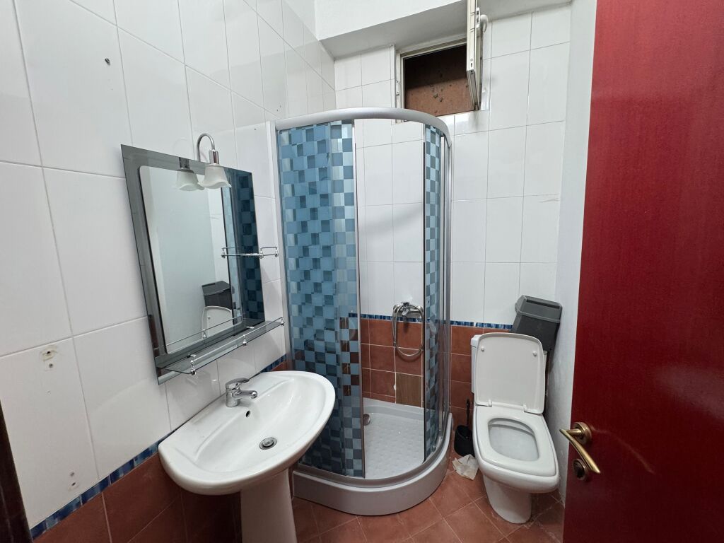 VENDESI APPARTAMENTO 3+1+2 – MINE PEZA, TIRANA