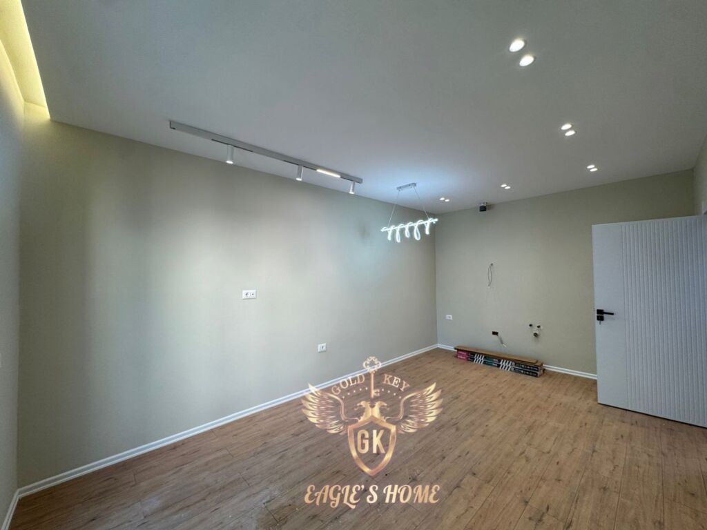 VENDESI 1+1 con Balcone  📍Kopshti Sotir Noka,Pranvera • 76.000€ ✅  