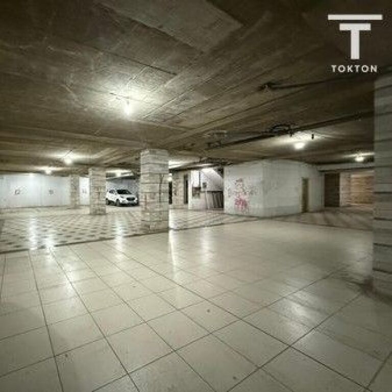 IN AFFITTO, UNITÀ DI SERVIZIO / DEPOSITO, CURVA DI KAMZË, TIRANA