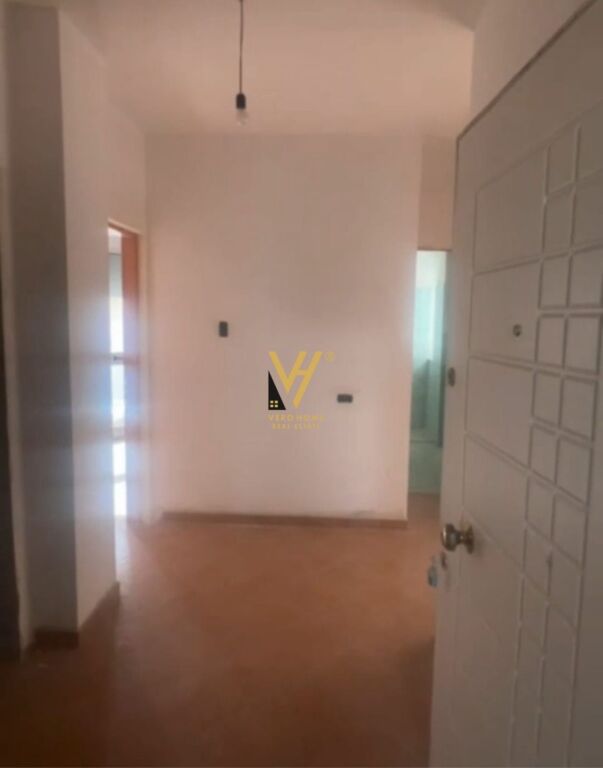 VENDESI APPARTAMENTO 1+1+BLK A GOLEM 110.000 EURO